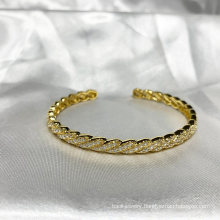 2021 New Arrival CZ Stone Semi-Opening Women Bangle